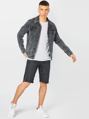 ESPRIT Regular Shorts in Grau