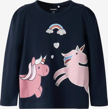 NAME IT T-shirt 'NMFBILISA' i blå: framsida