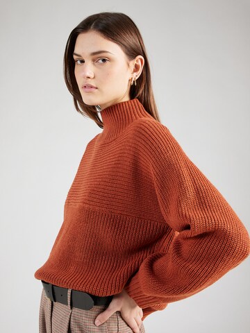 Monki Пуловер в оранжево