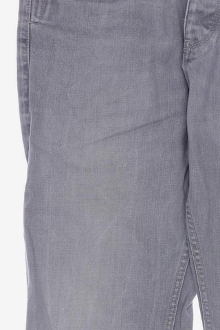 QS Jeans 32 in Grau