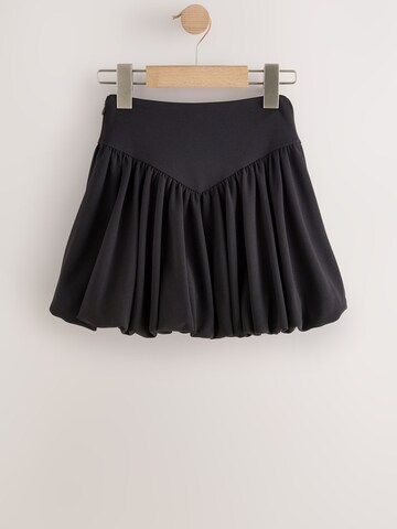 Next Пола в черно