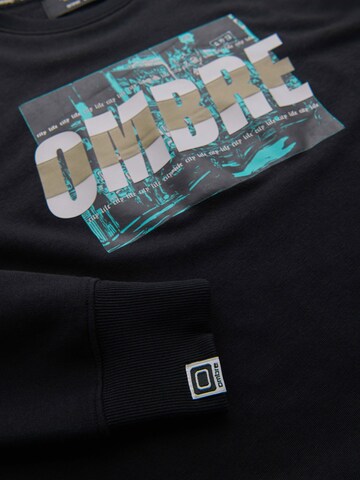 Ombre Sweatshirt in Black