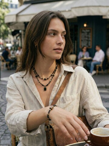 Nemomatheo Kette 'Eclipse – Kette mit Steinperlen'‌‌‌‌‌‌‌‌ in Schwarz