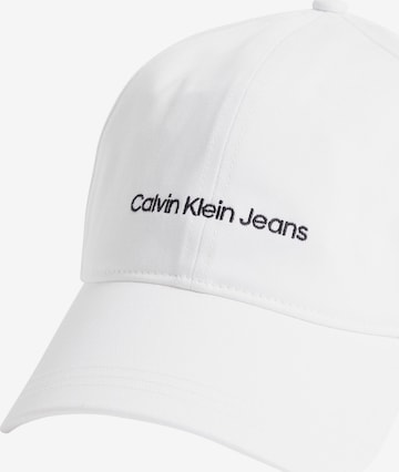 Calvin Klein Jeans Cap in Weiß: predná strana