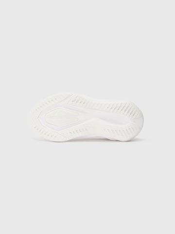 ASICS Běžecká obuv 'NOVABLAST 5' – bílá