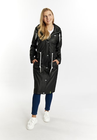 Schmuddelwedda Between-Seasons Coat in Black: front