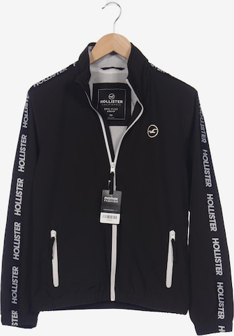 HOLLISTER Jacke XS in Schwarz: predná strana