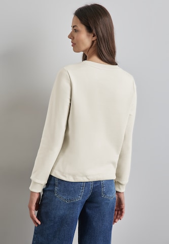 STREET ONE Sweatshirt in Beige