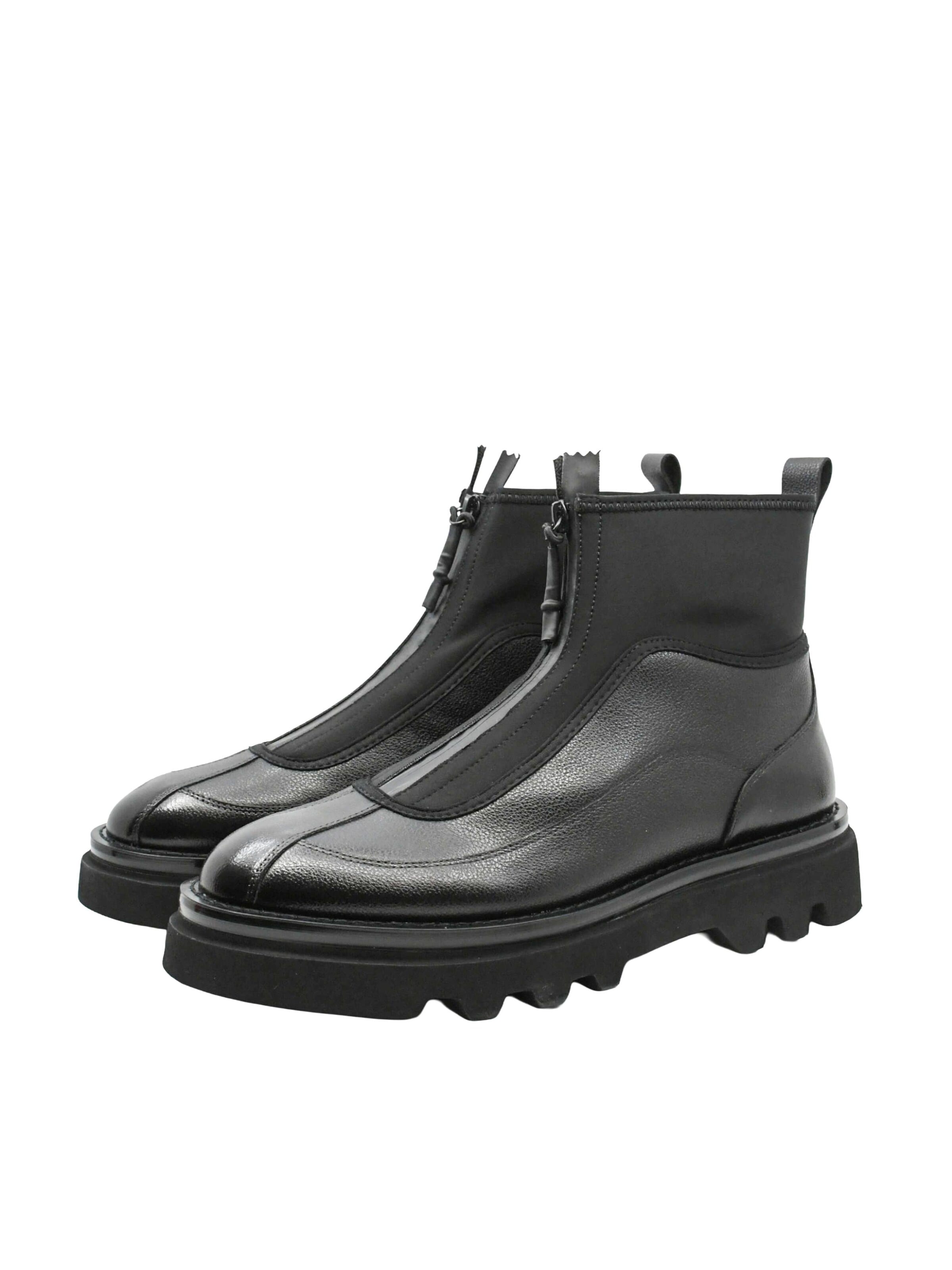 Cizme 'Ghete casual Gryxx negre din piele naturală cu fermoar frontal și carâmb flexibil OTR1834' de la In Tempo pe negru