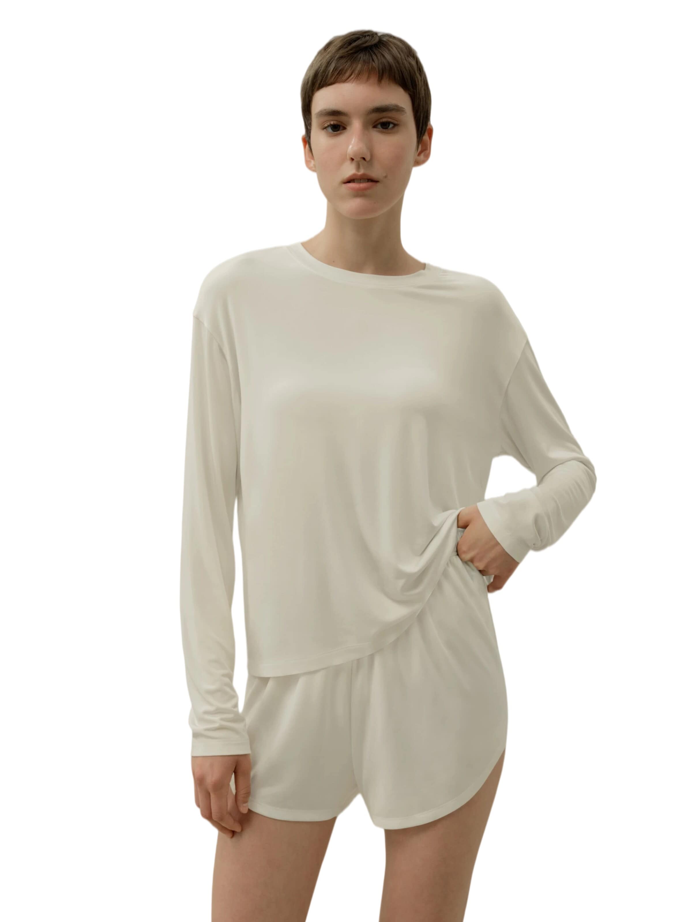 Maglietta 'Seide Breeze Jersey Entspanntes Lounge Top' di Lilysilk in bianco