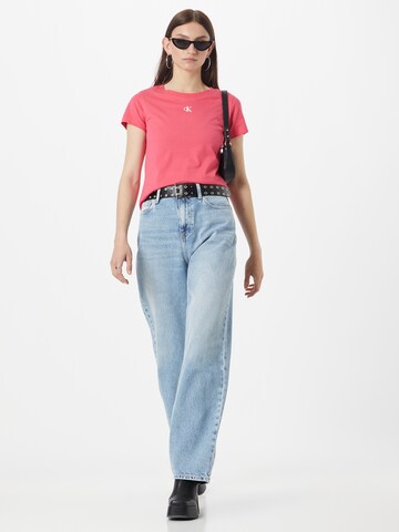 T-shirt Calvin Klein Jeans en rose