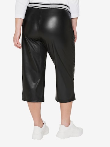 SHEEGO Regular Pants in Black