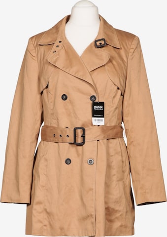 Manguun Mantel XXL in Beige: Vorderseite