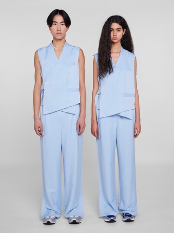 IIQUAL Wide leg Trousers 'SUNNY' in Blue: front