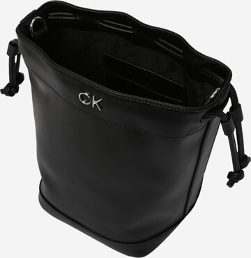 Borsa a sacco di Calvin Klein in nero