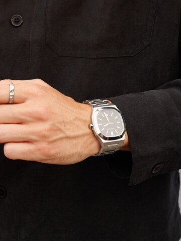 Lucleon Analog Watch 'Vector' in Black