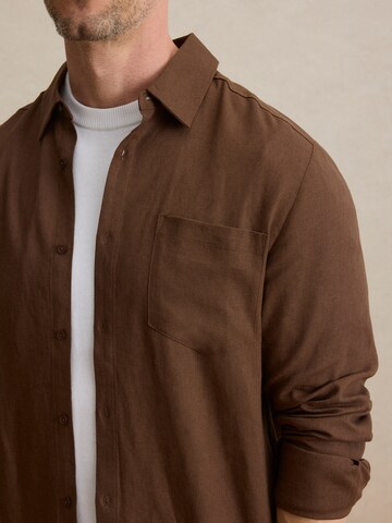 DAN FOX APPAREL Regular fit Ing 'Taha' - barna