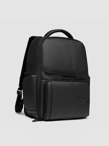 Piquadro Rucksack‌‌‌‌‌‌‌‌‌ in Schwarz