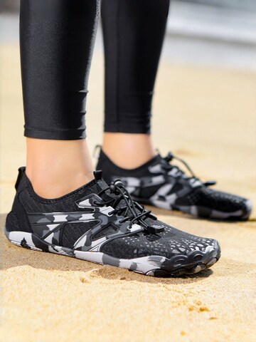 HUSKSWARE Strand-/Badeschuh 'Wasserschuhe Damen Herren'‌‌‌‌‌‌‌‌‌‌ in Schwarz: Vorderseite