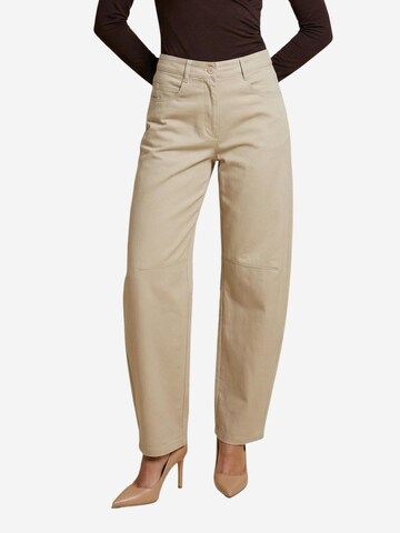 I AM Regular Pants 'Pantaloni Cotone Dritti PE26085' in Beige: front