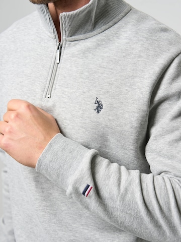 Sweat-shirt U.S. POLO ASSN. en gris
