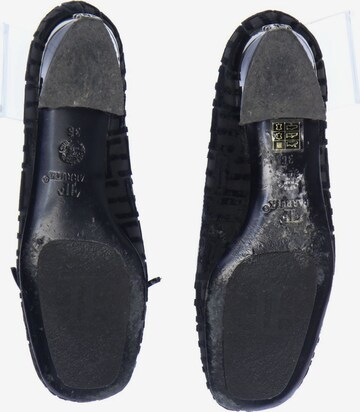 Farrutx Flats & Loafers in 36 in Black