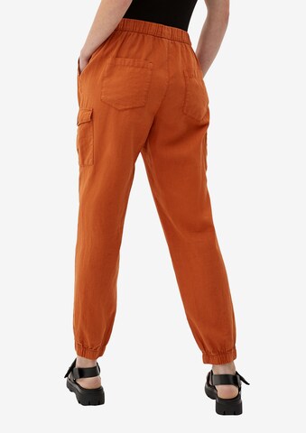 QS Regular Cargohose in Orange