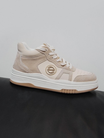 Estro Sneakersy wysokie '22-889-10' w kolorze beżowy