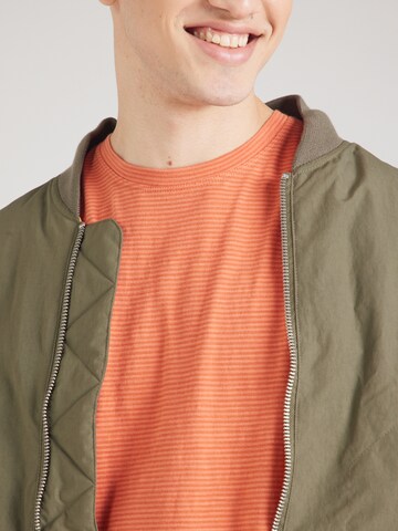 KnowledgeCotton Apparel - Camiseta 'Narrow' en naranja