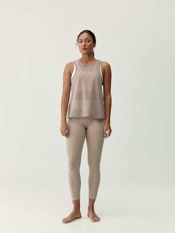 Born Performance Shirt ' Bora ' in Beige