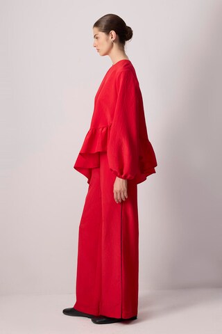 Touche Prive Wide leg Pants in Red