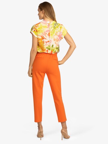 APART Slim fit Pleat-Front Pants in Orange