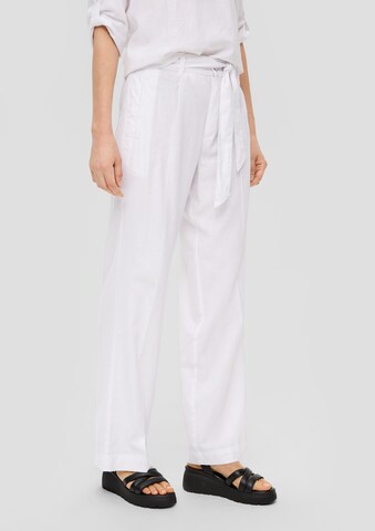 s.Oliver Wide leg Trousers in White: front