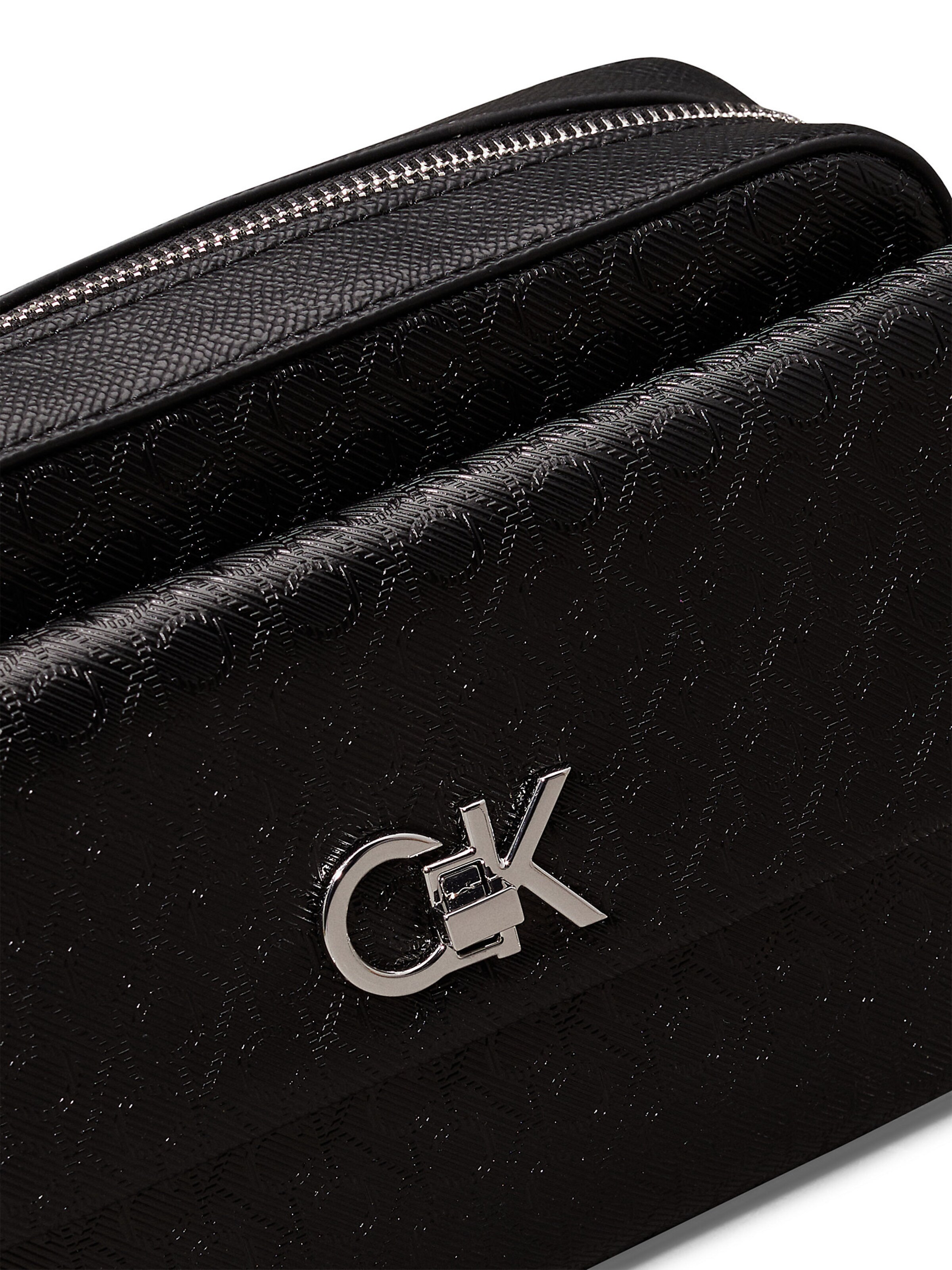 Calvin Klein Crossbody Bag in Black