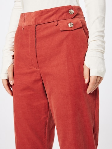 Lovechild 1979 Regular Trousers with creases 'Coppola' in Orange