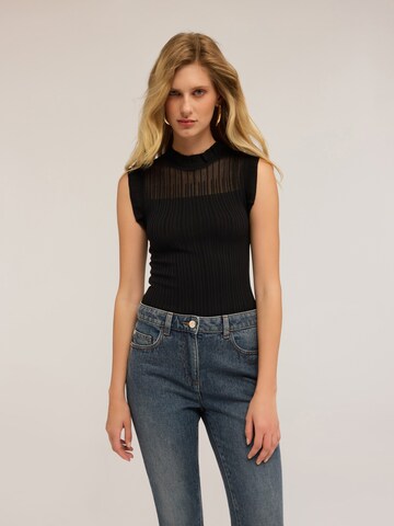 MOTIVI Knitted top in Black