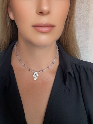 Gloria Mago - Cadena 'Romantic thick necklace with crystal flower, silver, 10µ and roses' en rosa