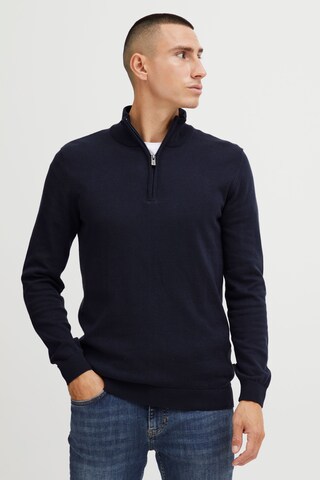 !Solid Sweater in Blue: front