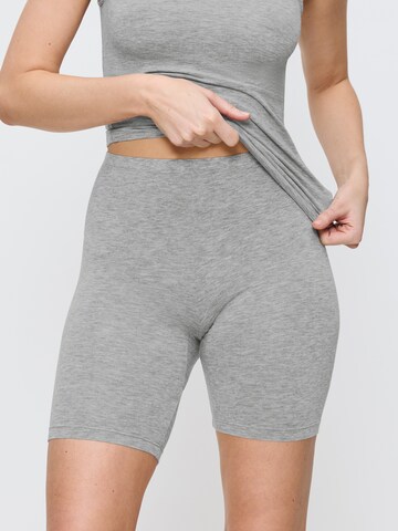 TRIUMPH Pajama pants ' Beauty Layers ' in Grey: front