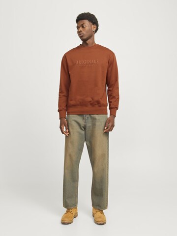 JACK & JONES Sweatshirt in Bruin