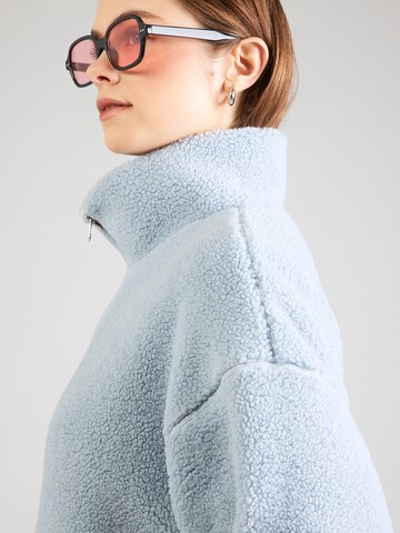 Veste en polaire Monki en bleu