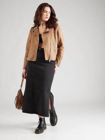 Veste mi-saison 'CARSHERRY' ONLY Carmakoma en marron