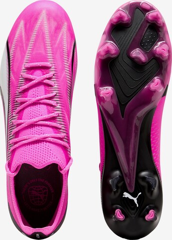 Scarpa da calcio 'ULTRA ULTIMATE' di PUMA in rosa