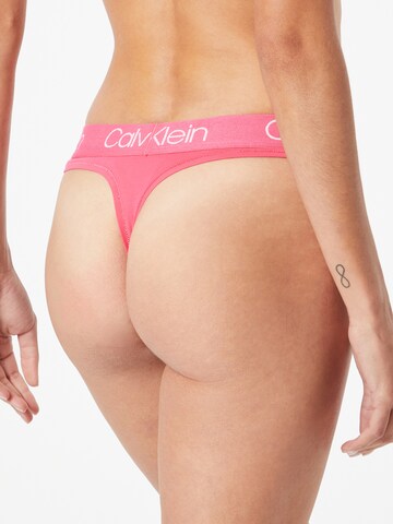 Calvin Klein Underwear Regular String in Roze