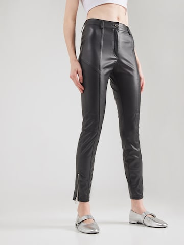 Slimfit Pantaloni de la Tally Weijl pe negru: față