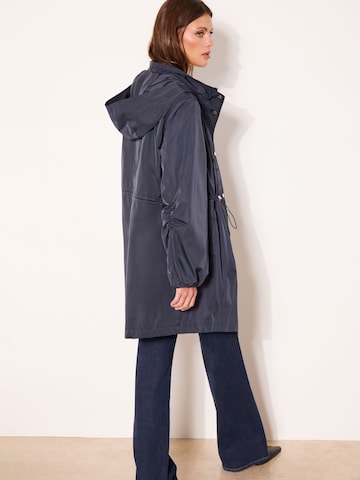 Lipsy Välikausiparka värissä sininen