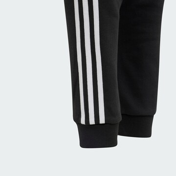 Effilé Pantalon de sport 'Tiro 24' ADIDAS PERFORMANCE en noir