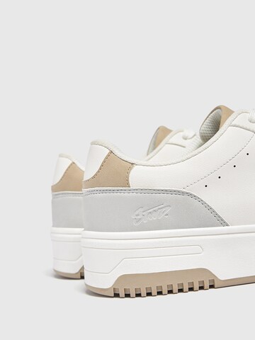 Pull&Bear Sneakers in Beige