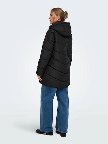 Only Maternity Winterjacke 'OLMClair' in Schwarz