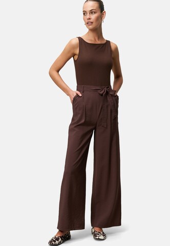 Combinaison zero en marron